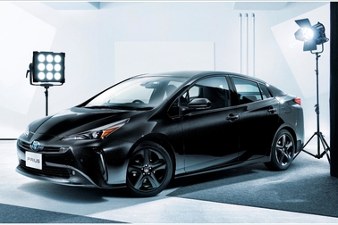 特別仕様車 S“ツーリングセレクション・Black Edition”（2WD）［ベース車両はS（2WD）］