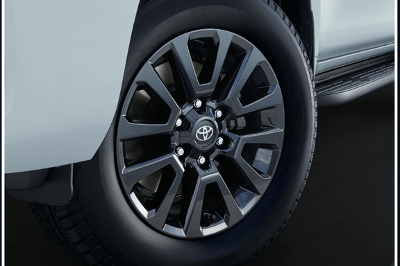 265/60R18タイヤ＆18×71/2Jアルミホイール（ブラック塗装）