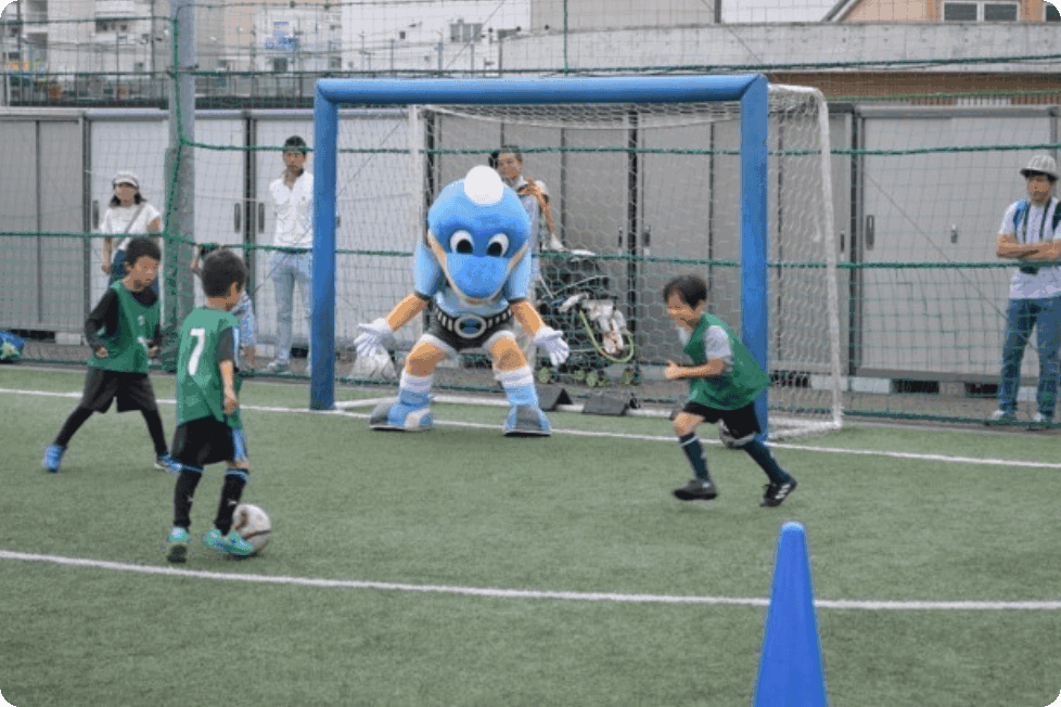 キッズLP_写真②_サッカー教室