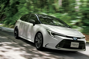 W×B（ハイブリッド車・2WD）