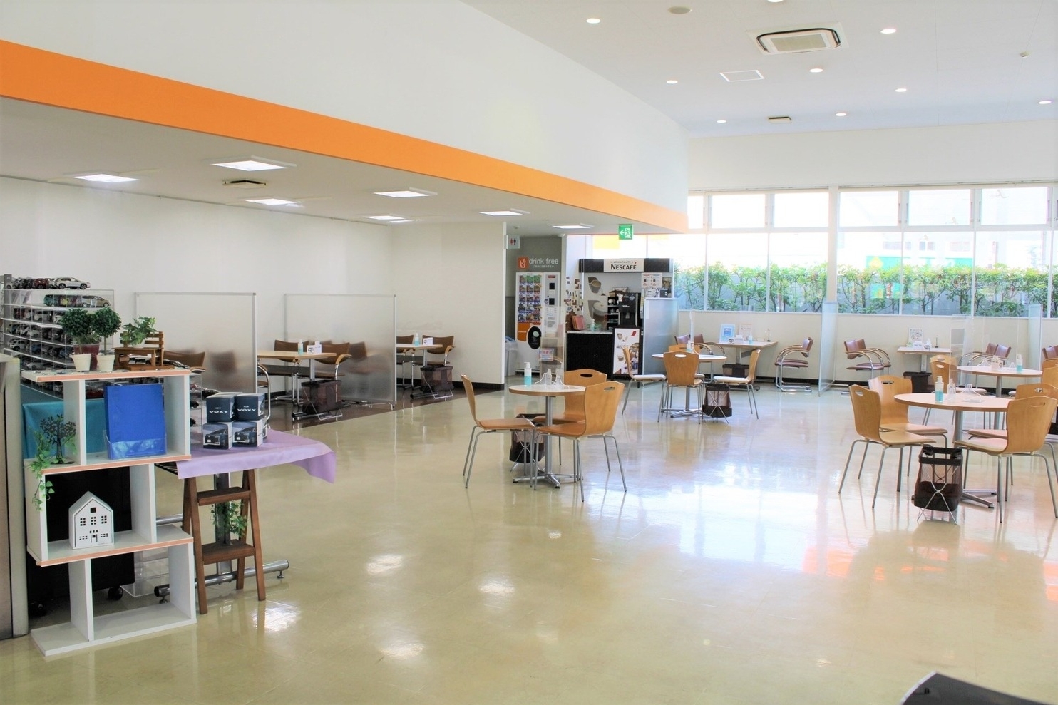 溝ノ口店_店舗内観1