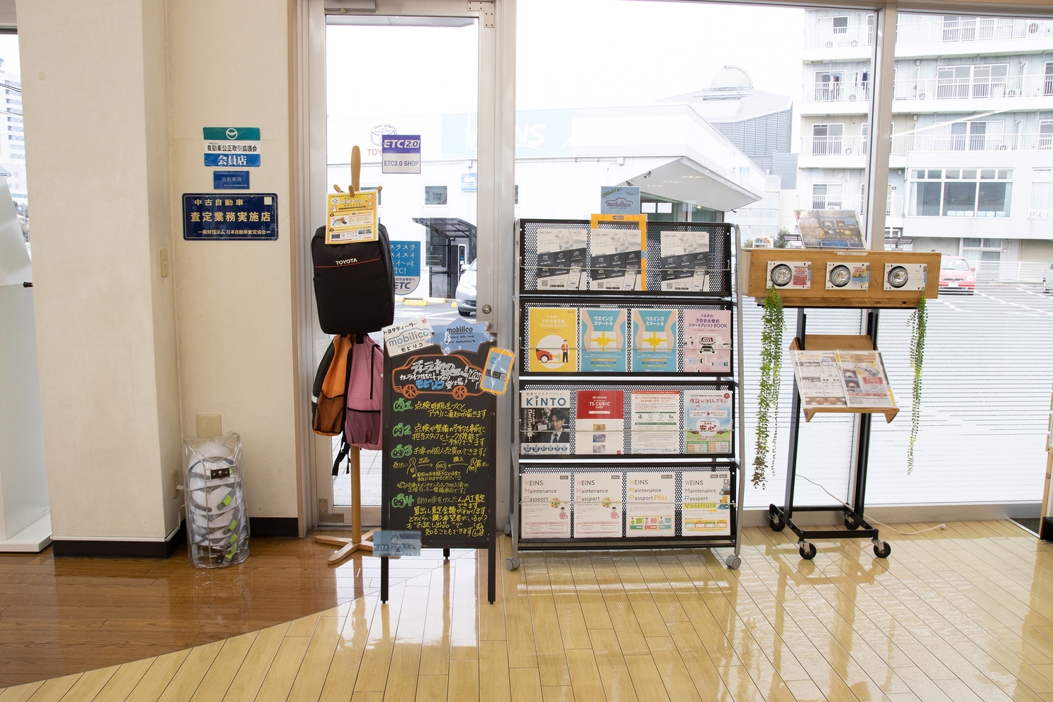682_店舗装飾 (2)
