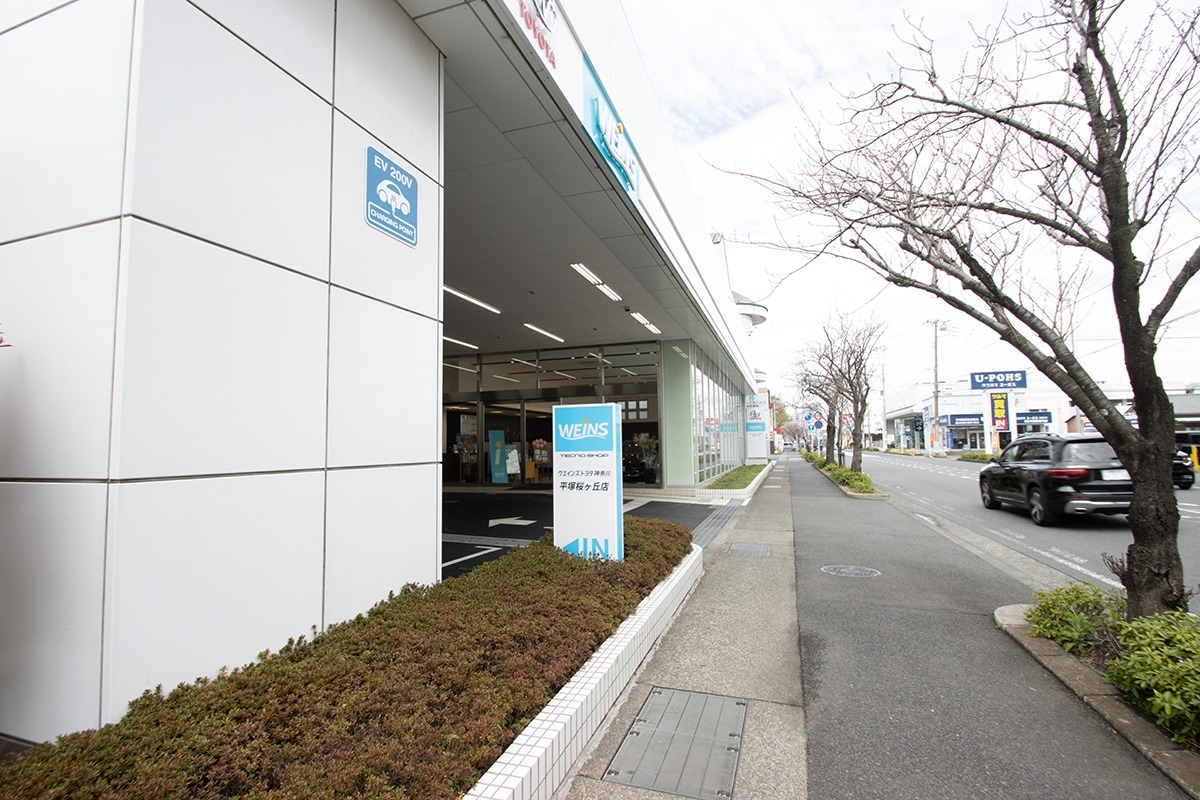 654_店舗入り口付近
