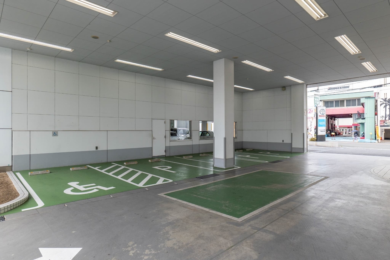680_平塚銀河大橋_駐車スペース
