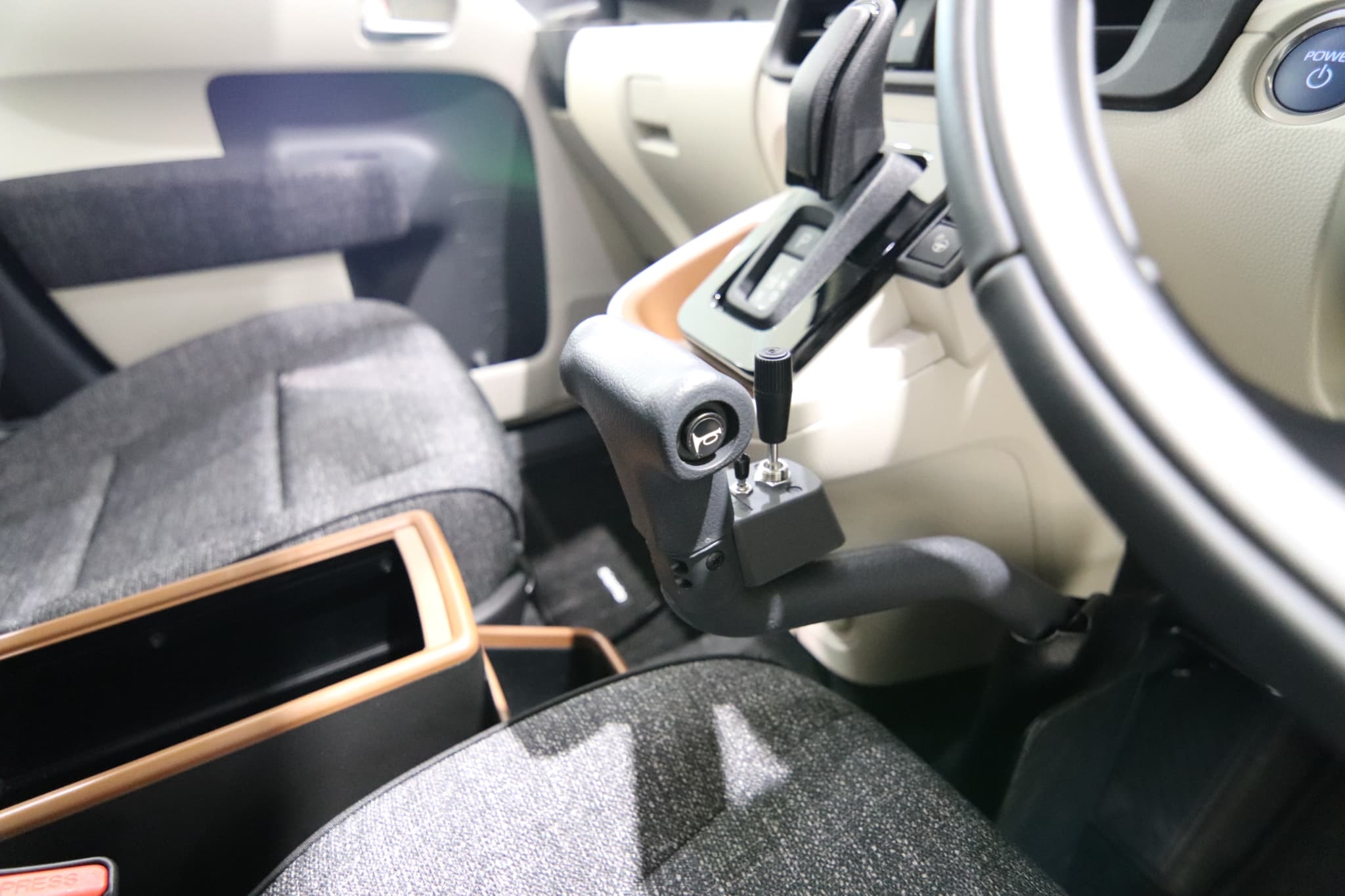 ハートフルプラザ_シエンタ_フレンドマチック取付用専用車クラクション