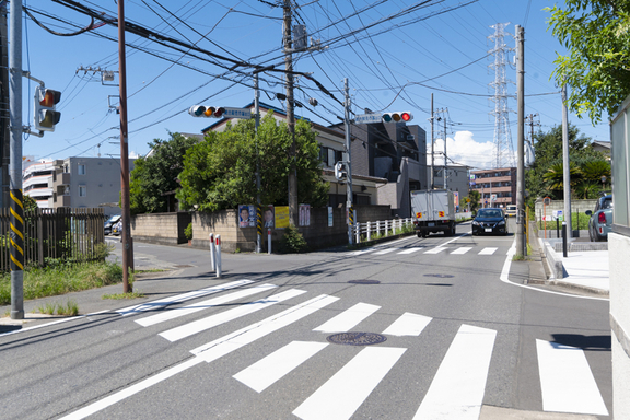 461_経路2_36_道なりに500m進んだ総合卸売市場北口交差点を左に入ります