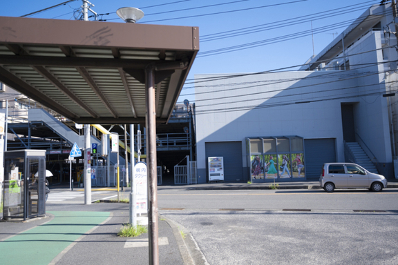 495_経路１_27_相模鉄道本線、さがみ野駅南口から出てすぐ左折します