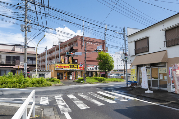 670_経路６_32 道なりに1キロ進んだ突き当たりの下水道管理センター入口交差点を右折します