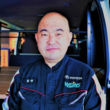 workpit_スタッフ_富田さん