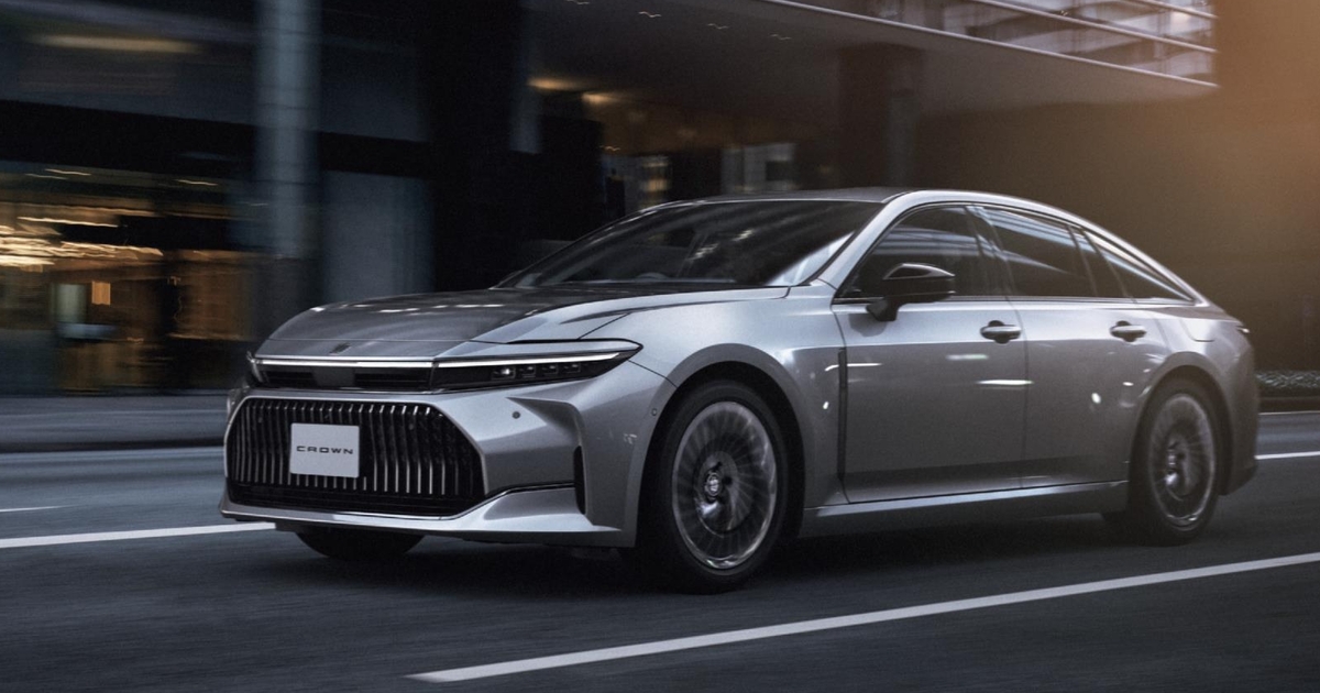 クラウン | 神奈川県のトヨタ車ディーラーなら【ウエインズトヨタ神奈川】