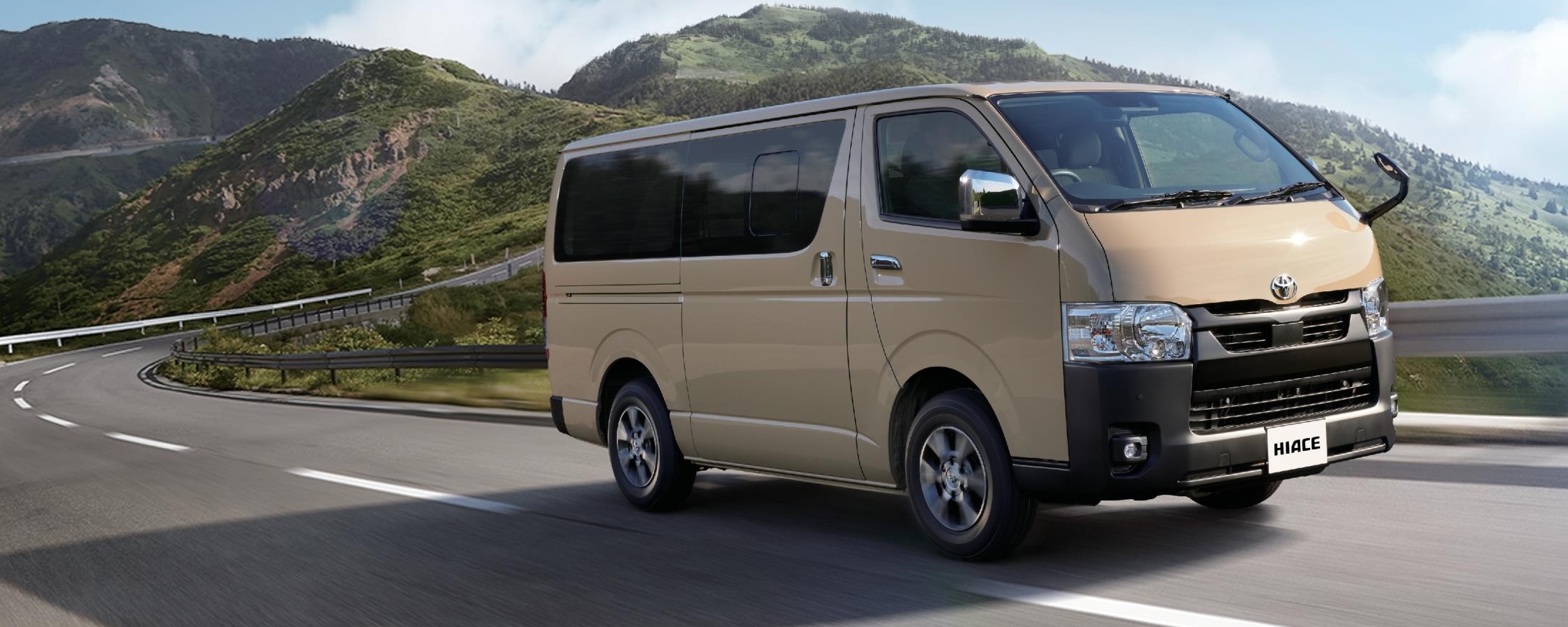 2025年最新】新型ハイエース バン 4WDディーゼル車の魅力徹底