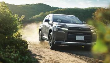 Adventure（ハイブリッド）