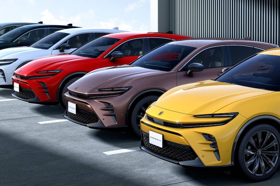 SPORT Z（2.5Lハイブリッド車）