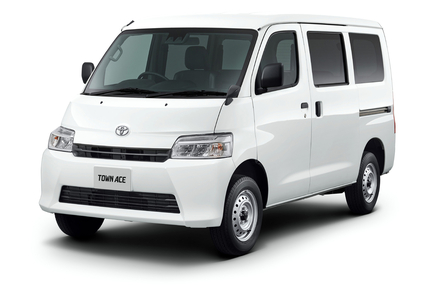 フロントスタイリング　GL（4WD）