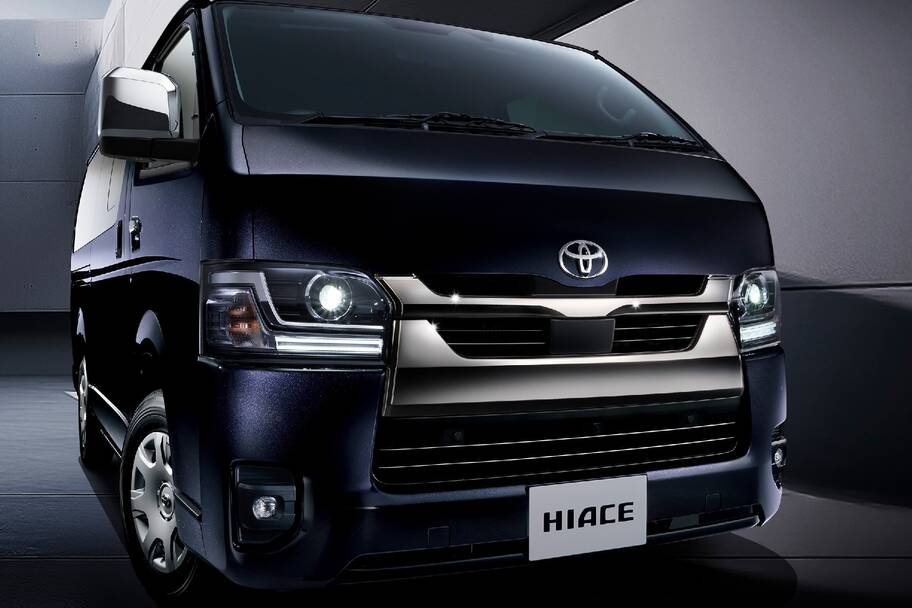 特別仕様車スーパーGL“DARK PRIME II”（2WD・2800ディーゼル・標準ボディ）