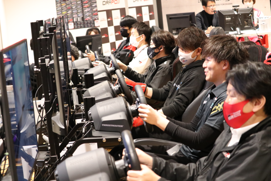 エキシビジョンのグランツーリスモ画面