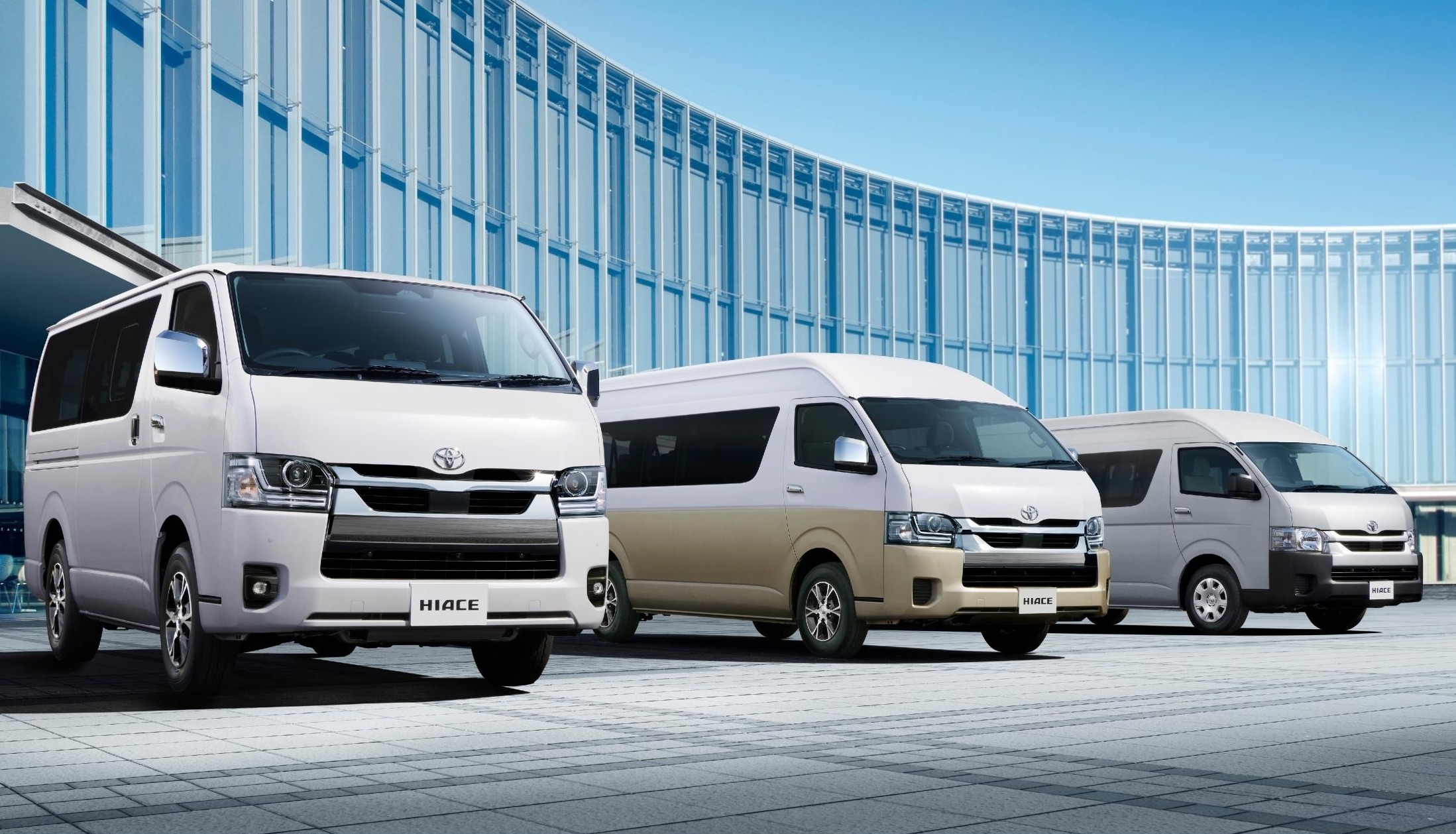新型ハイエース